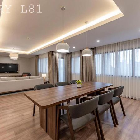 Angia Luxury Apartment Inside Landmark 81 Tower 胡志明市 外观 照片