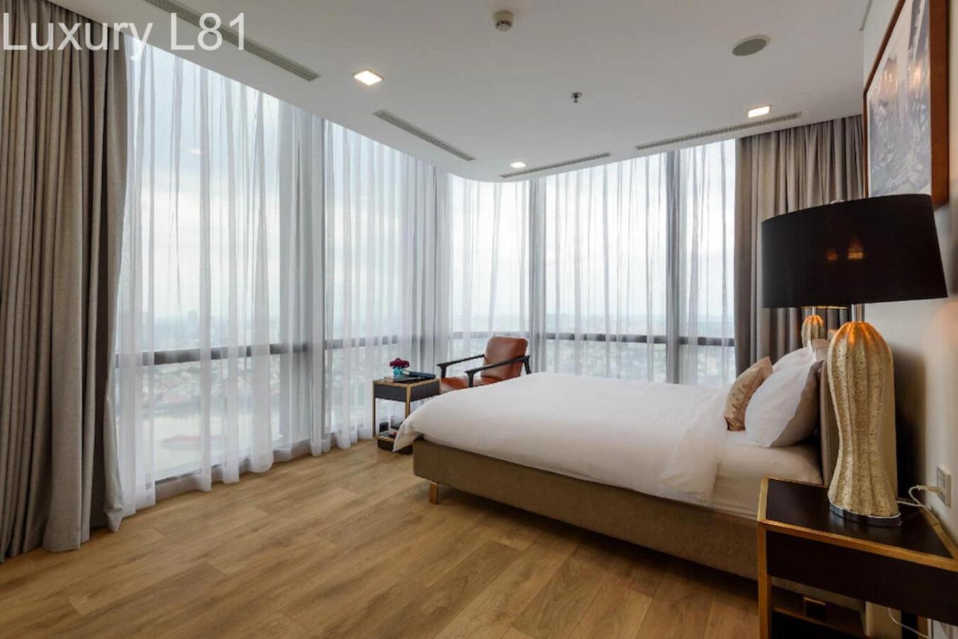 Angia Luxury Apartment Inside Landmark 81 Tower 胡志明市 外观 照片