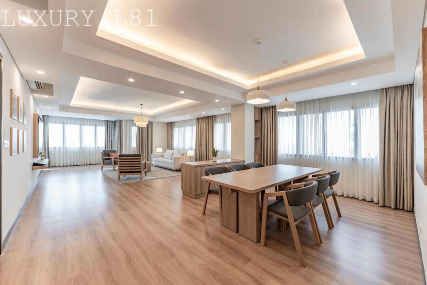Angia Luxury Apartment Inside Landmark 81 Tower 胡志明市 外观 照片
